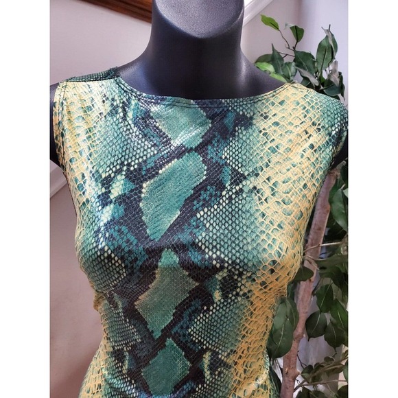 Goodtime USA Women's Green Polyester Round Neck Sleeveless Knee Length Dress S - Picture 5 of 10